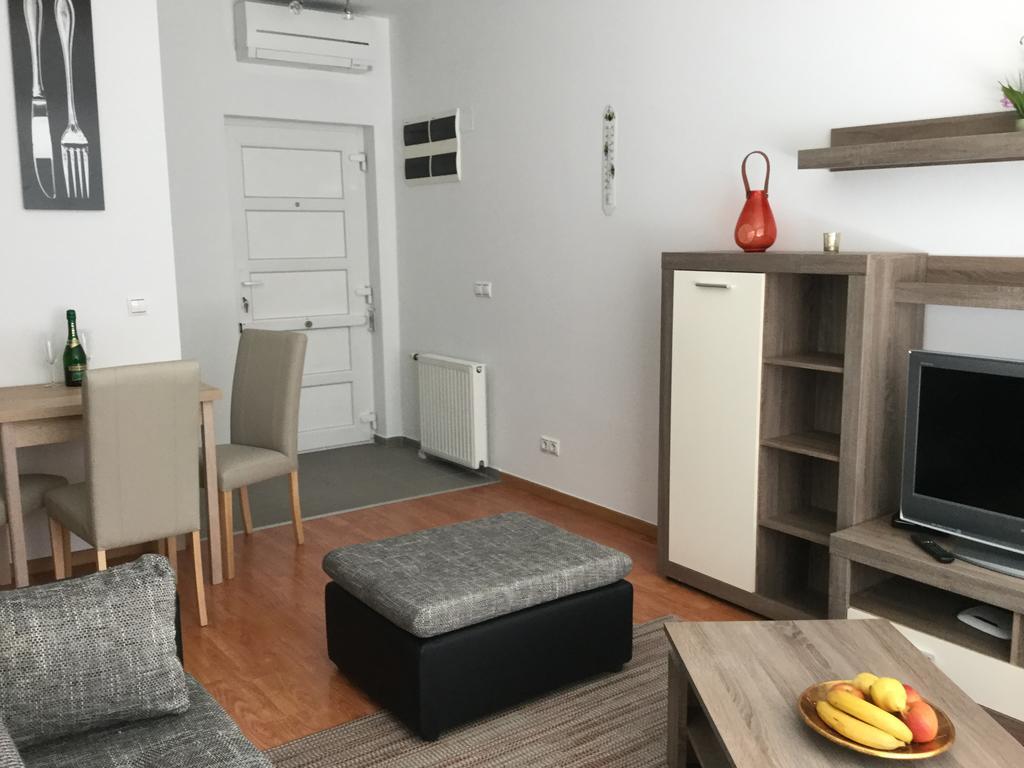 Adam'S Apartment And Free Parking Budapeste Exterior foto