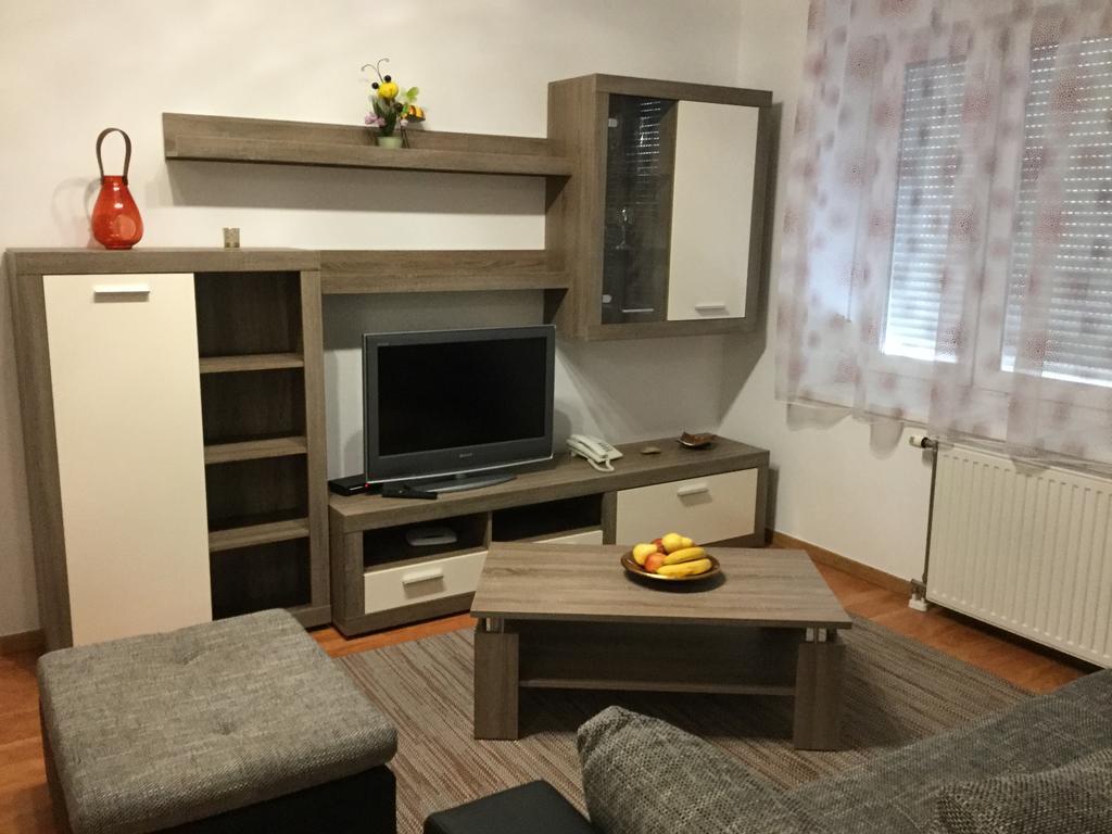 Adam'S Apartment And Free Parking Budapeste Exterior foto